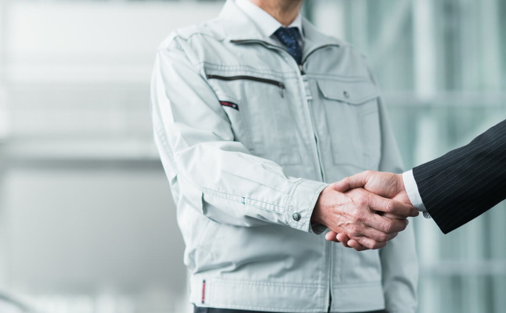 未経験者歓迎のエアコン取り付けや電気工事士の求人をお探しなら協力会社様も募集中の川口市の「合同会社KTS（ケーティーエス）」へ。